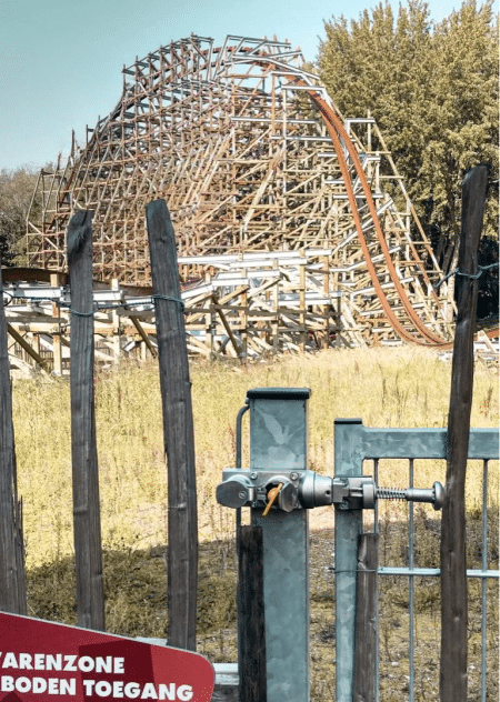 Fortress Safety mGard unit at Walibi, securing rollercoaster access with trapped key safety interlocks.